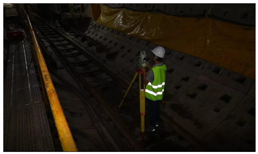 徕卡TZ12全站仪让您轻松应对高铁隧道导线测量